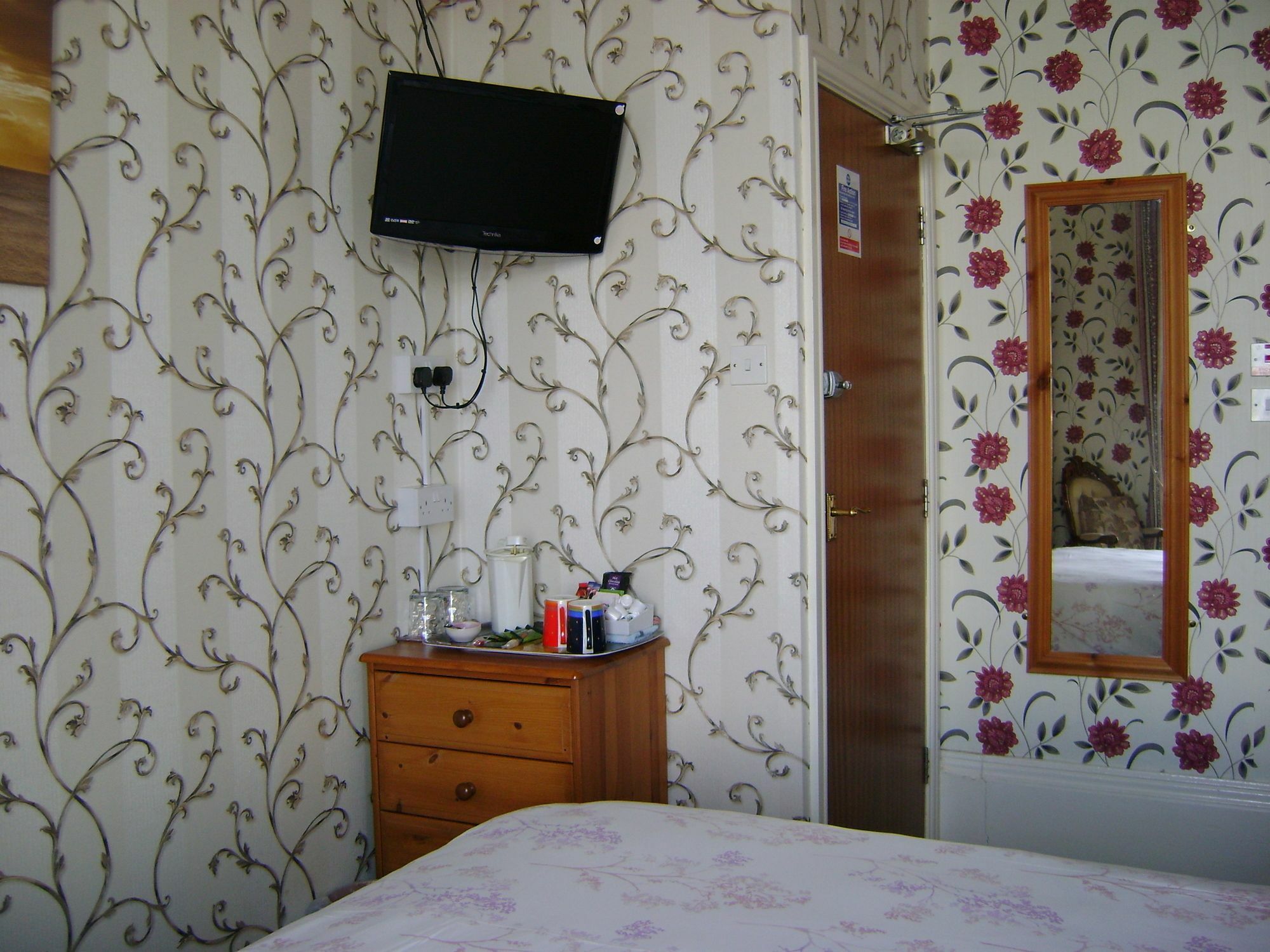The Wharncliffe Hotel Scarborough Eksteriør billede